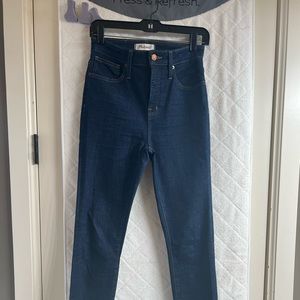 Madewell Dark Denim Curvy High-Rise Skinny Jean